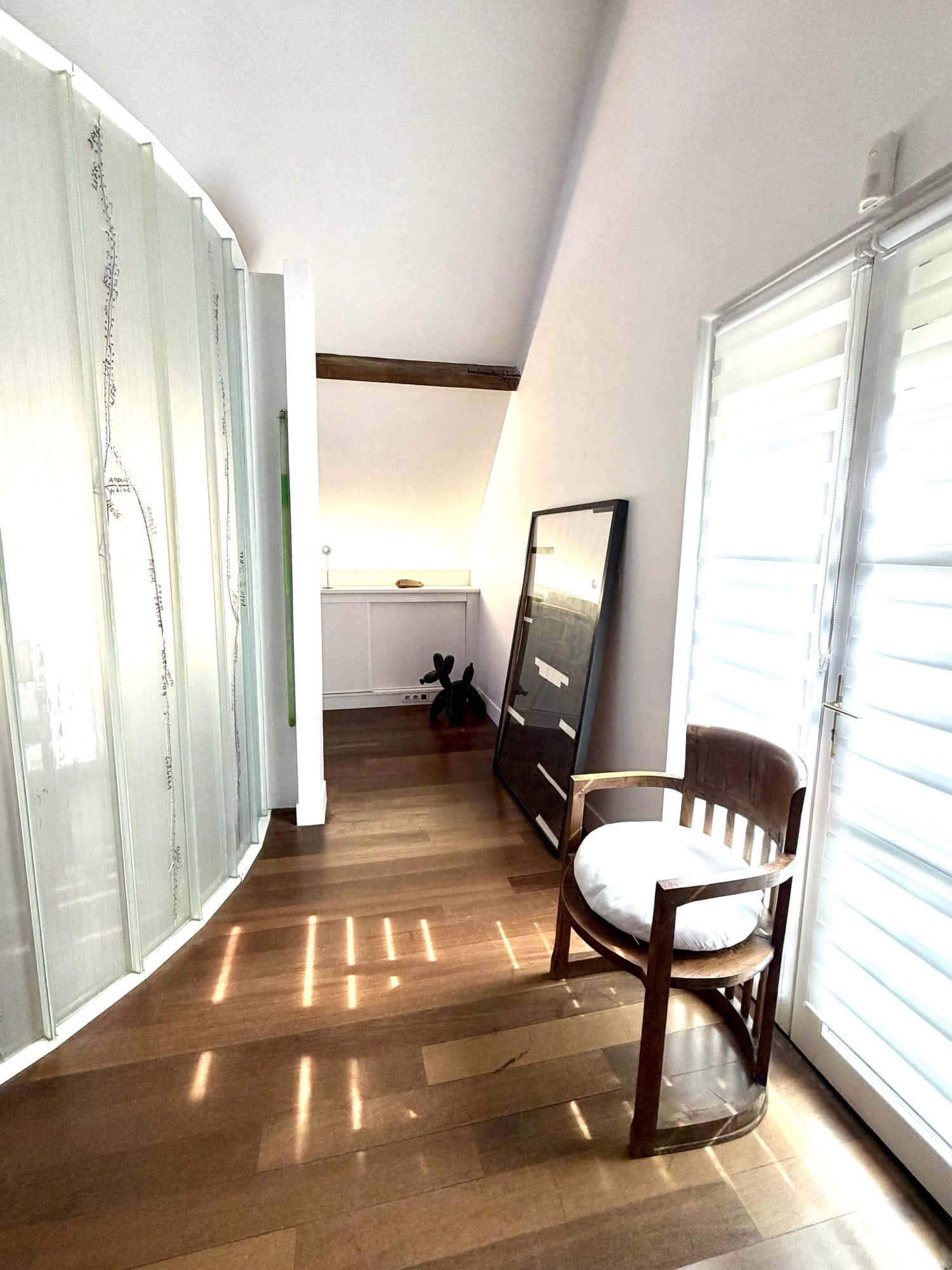 Le dressing et le coin coiffeuse