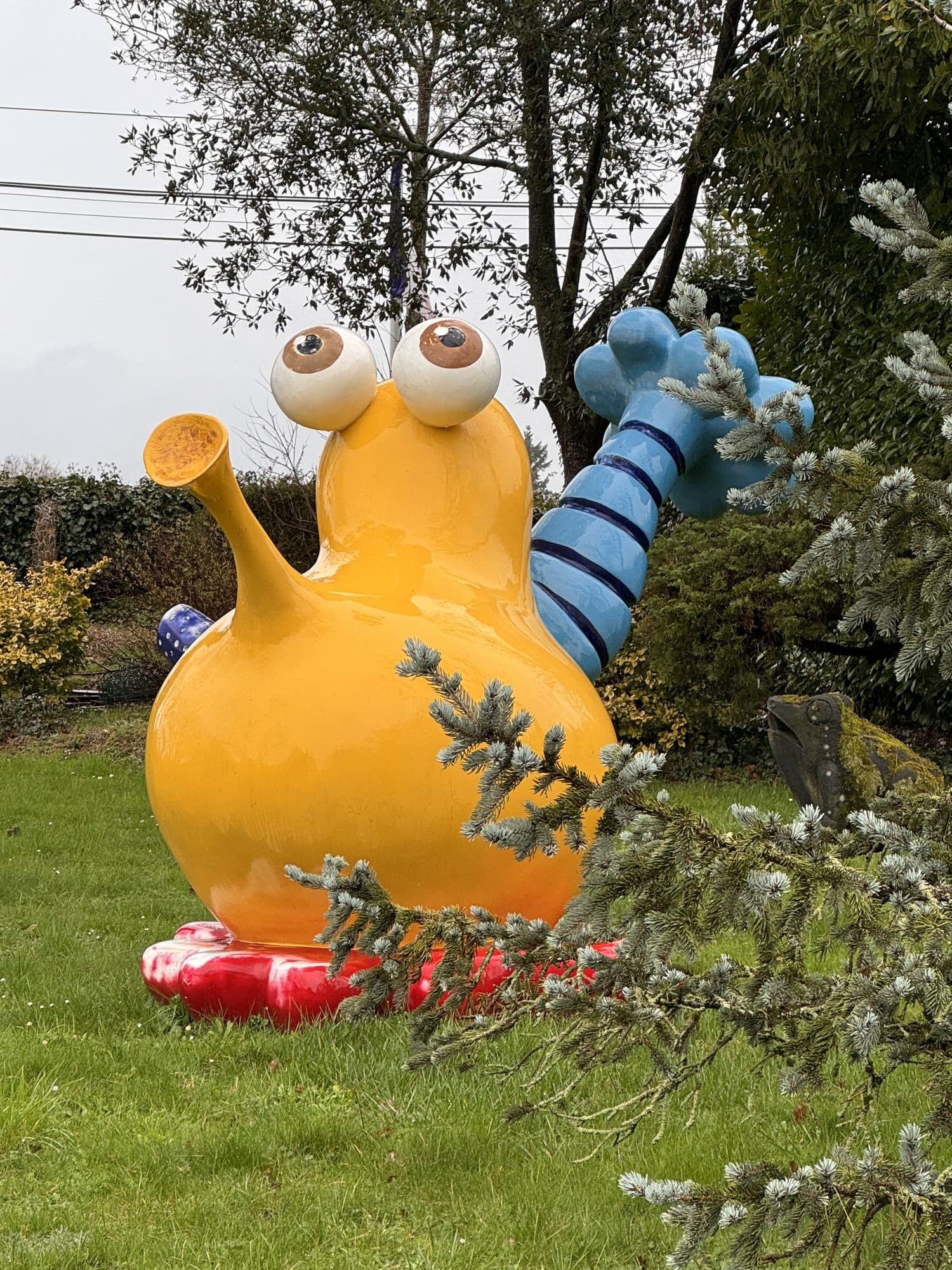 Femme enceinte, sculpture de Buddy di Rosa